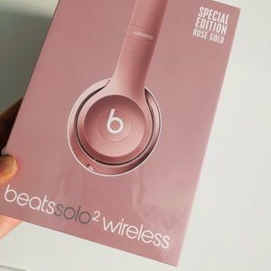 SOLD ! Brand new headphone